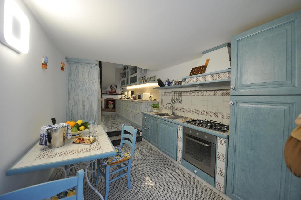 Casa Patty...Breath-taking view! Appartement Positano Buitenkant foto